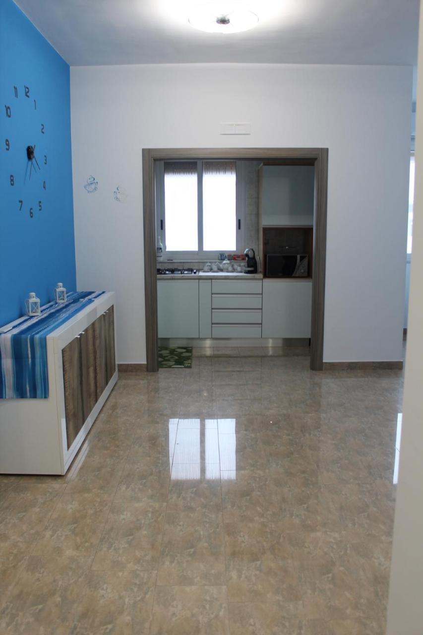 Luca'S House Bed and Breakfast Giovinazzo Buitenkant foto